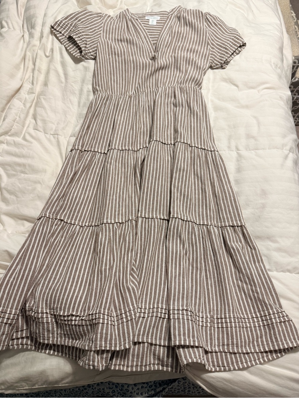 Cynthia Rowley - Taupe and White Striped Tiered Maxi Dress - Small